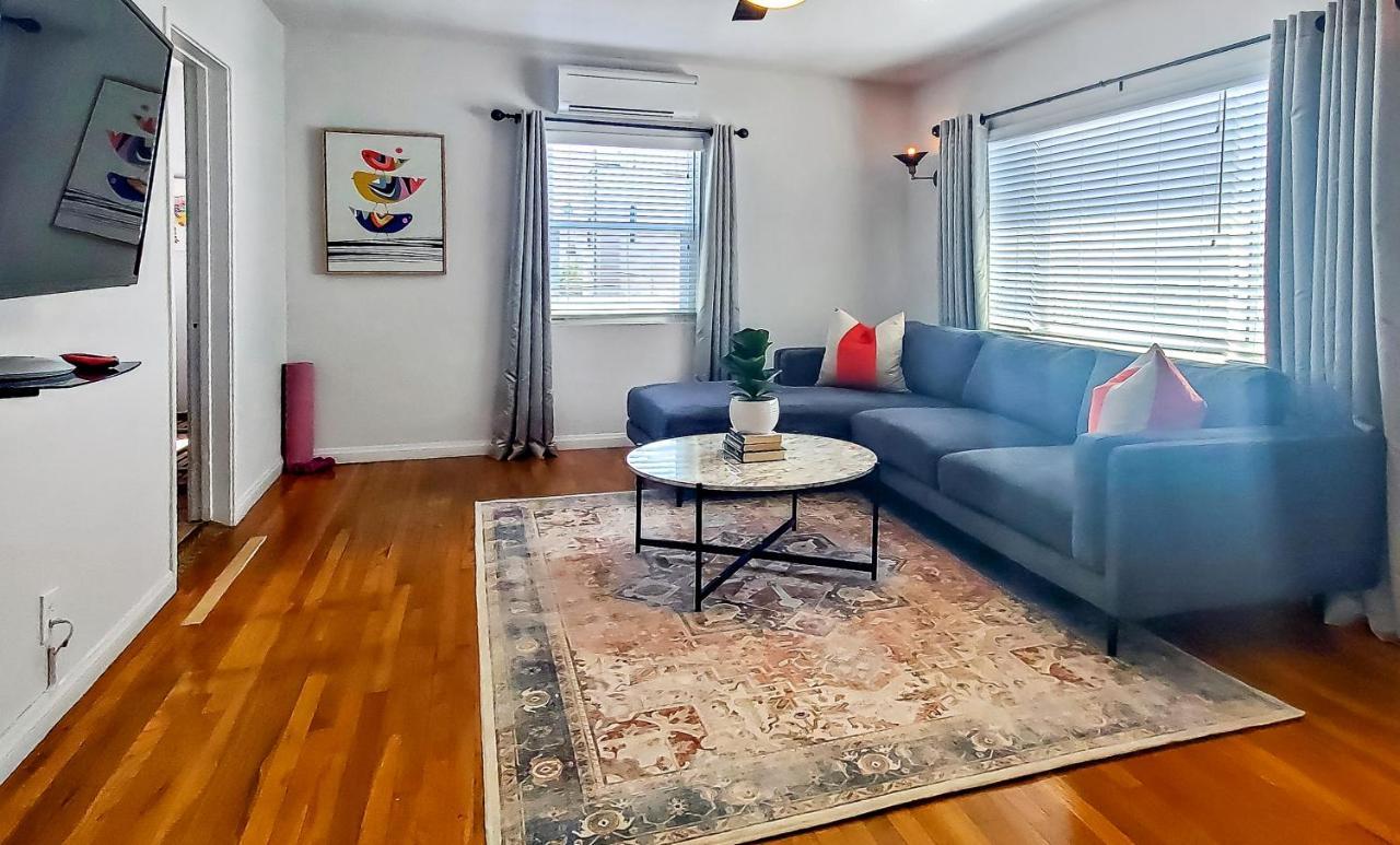 Private, Spacious With Sunny Patio